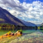 voda hory jezero