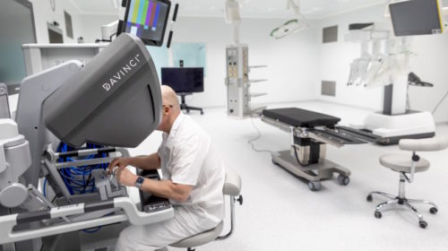 Pardubická nemocnice má nový robotický operační systém